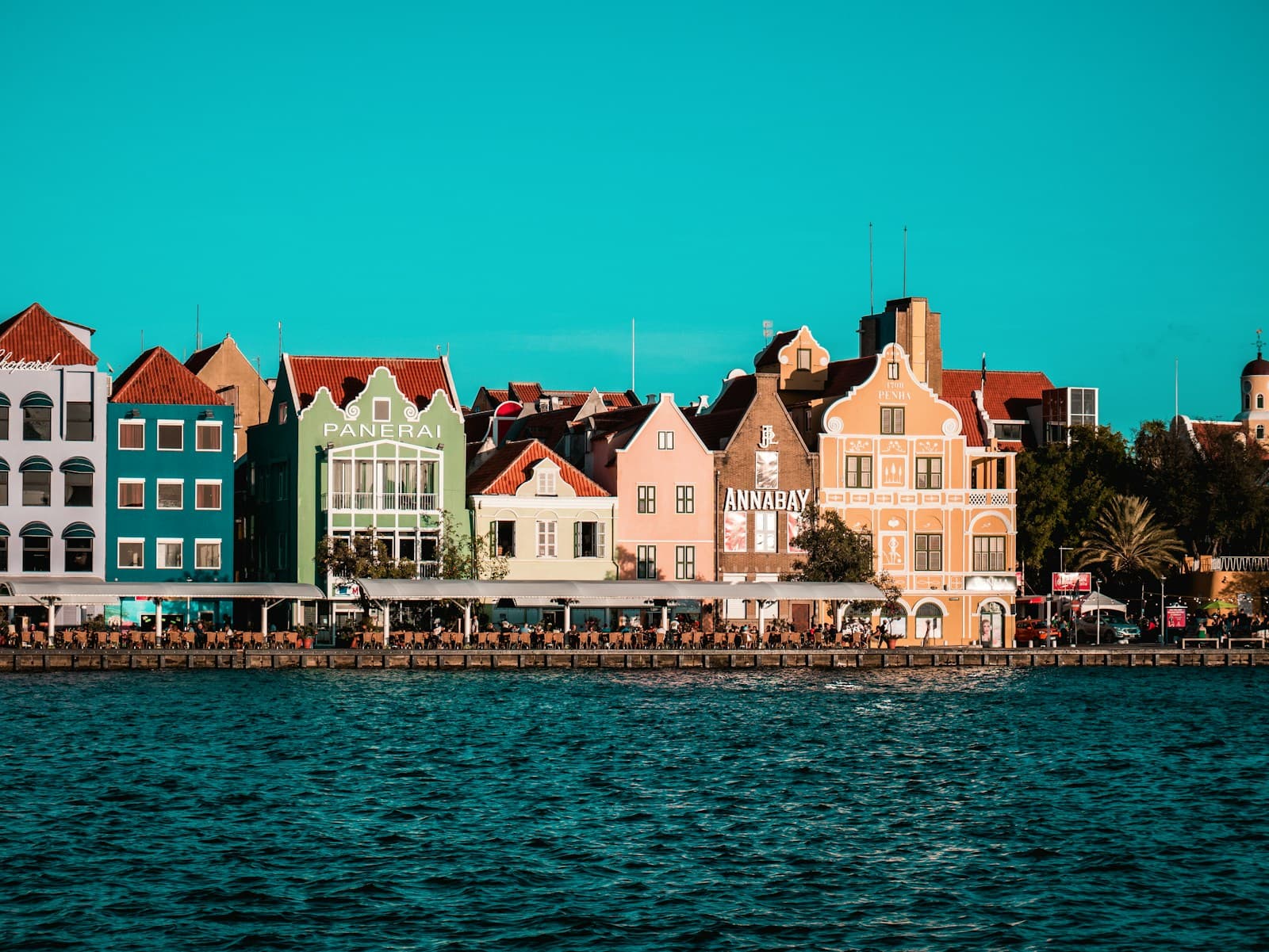 Colorful Dutch colonial buildings along Handelskade in Willemstad, Curaçao
