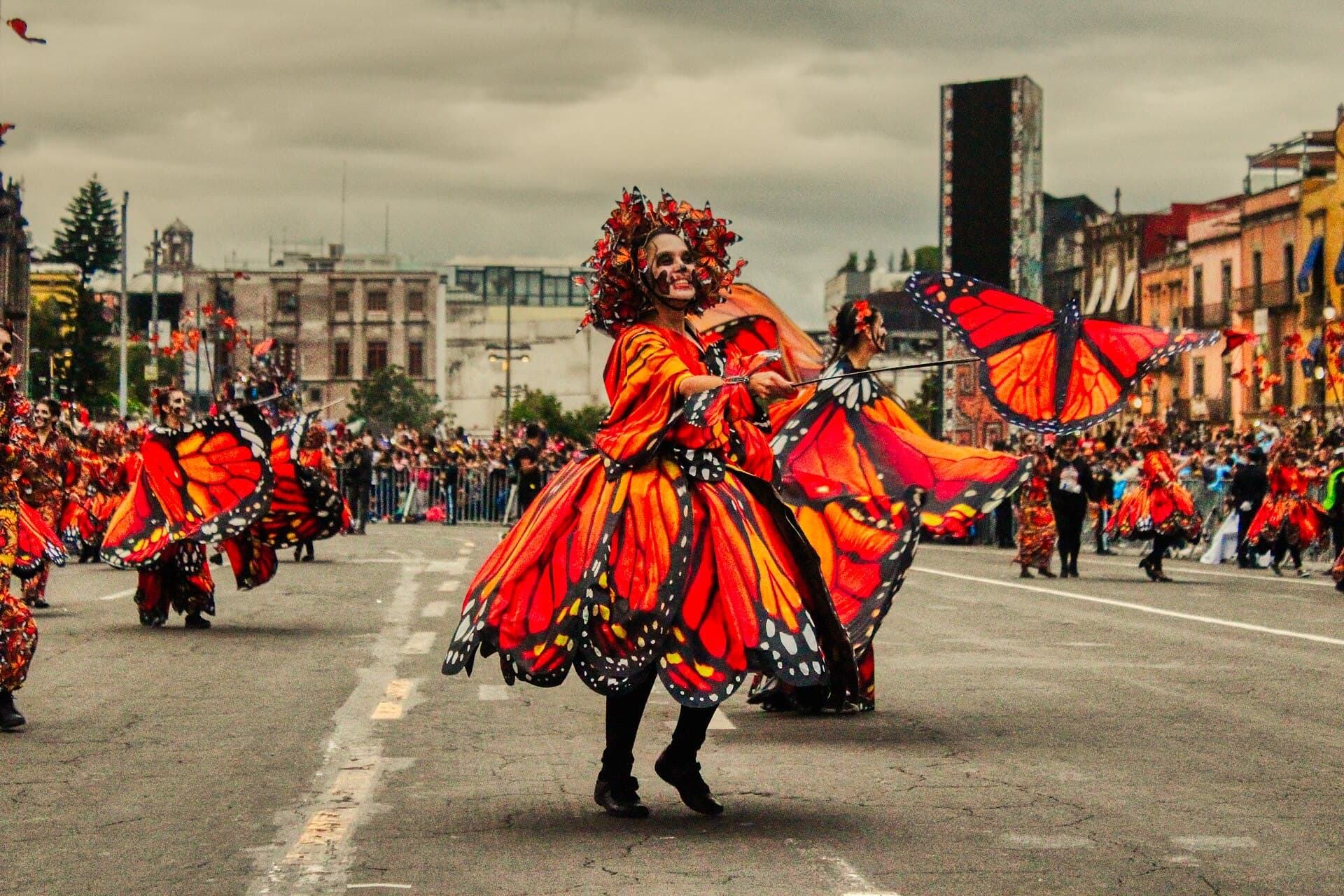 Día de Muertos parade dancers in Mexico City